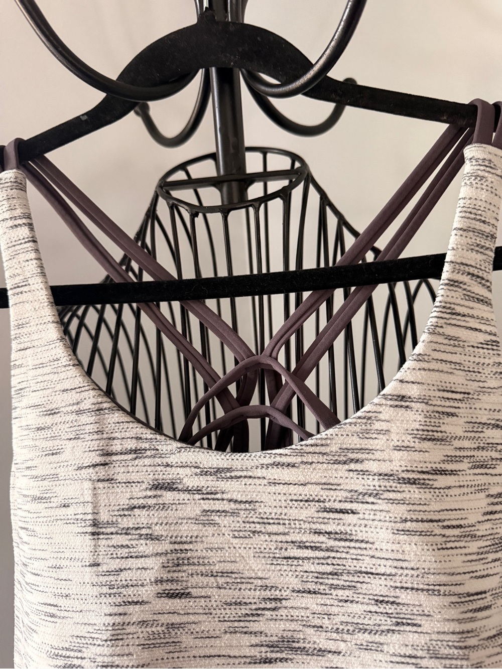 Lululemon Moment To Movement 2-In-1 Tank size 10 - Picture 3 of 8